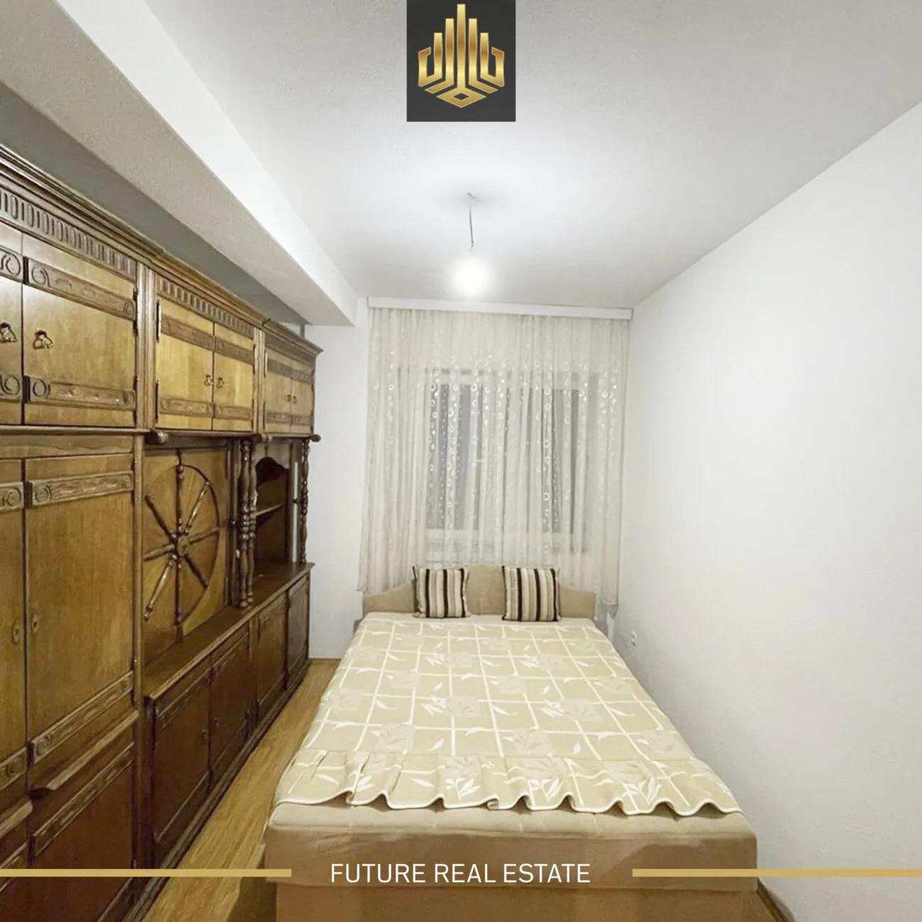 Banesë me QIRA – 3 dhomë gjumi – te shtëpija e pleqëve.
