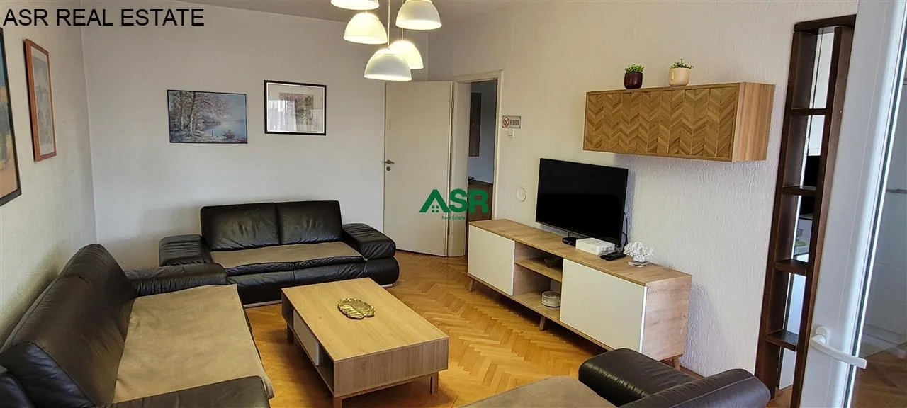 #ID:3298 Banesë 68m2 me #qira në Ulpiane