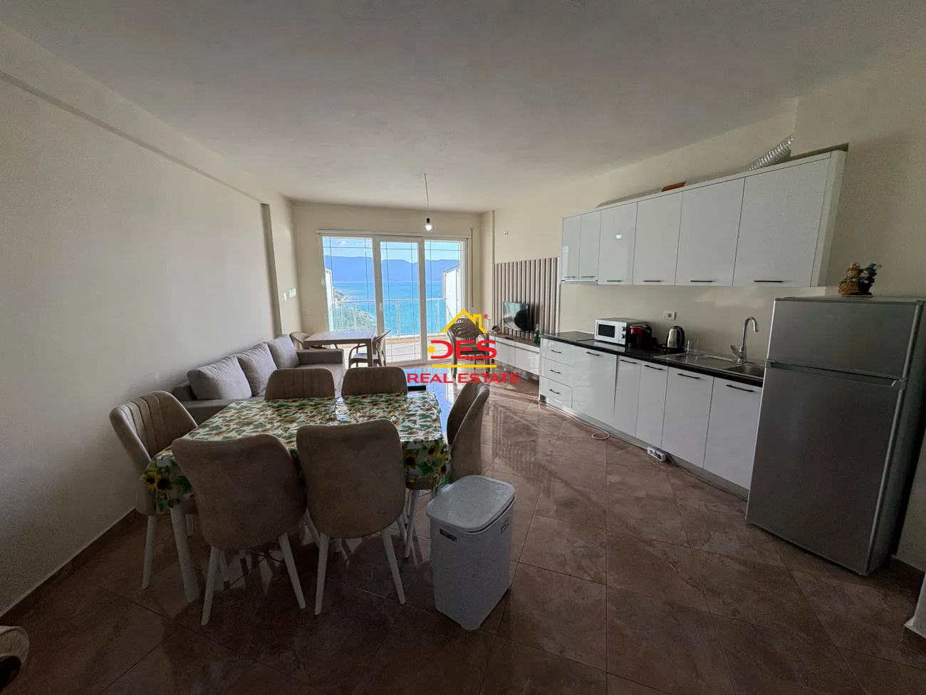 JEPET ME QIRA APARTAMENT 1+1 NË UJË TË FTOHTË ,VLORË 📍 Bar Restorant “Kalaja”