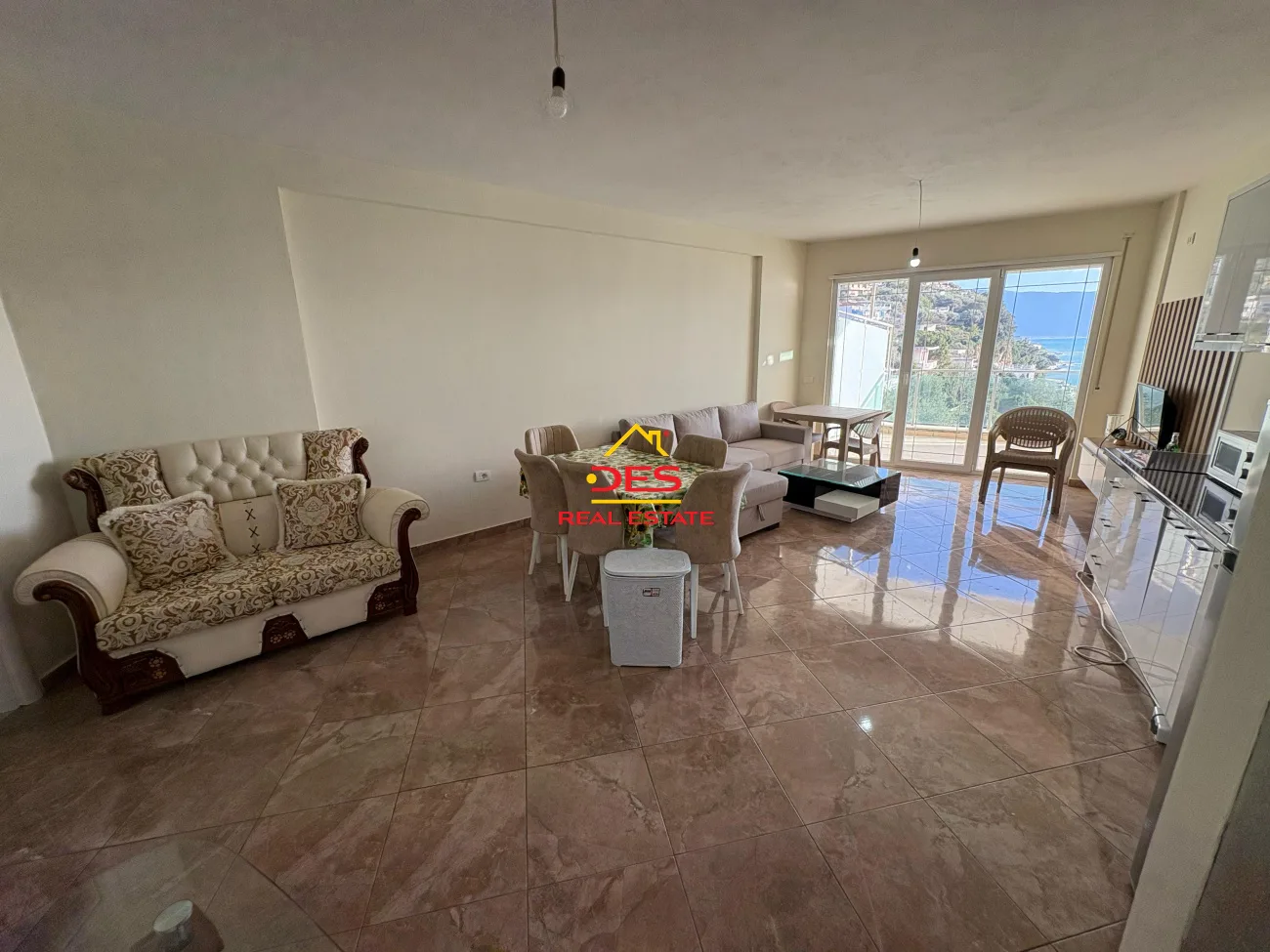 JEPET ME QIRA APARTAMENT 1+1 NË UJË TË FTOHTË ,VLORË 📍 Bar Restorant “Kalaja”