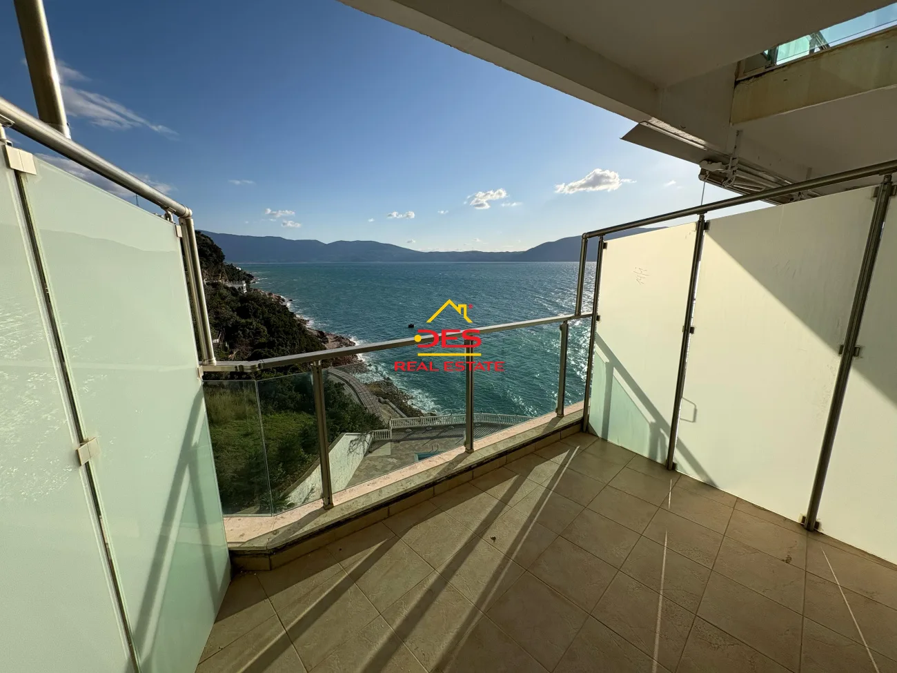 JEPET ME QIRA APARTAMENT 1+1 NË UJË TË FTOHTË ,VLORË 📍 Bar Restorant “Kalaja”