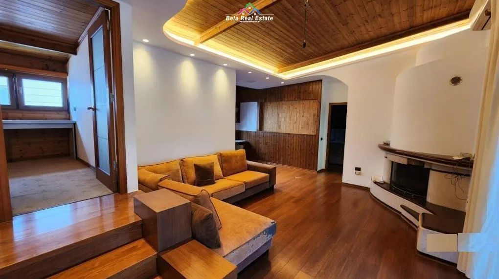 Apartament 2+1 Me Qera tek Myslym Shyri (ID BV22311) Tirane.