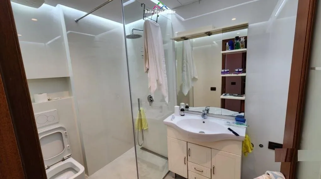 Apartament 2+1 Me Qera tek Myslym Shyri (ID BV22311) Tirane.