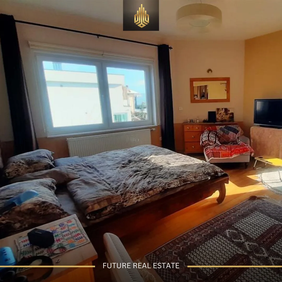 Shtëpi në SHITJE/465m²
