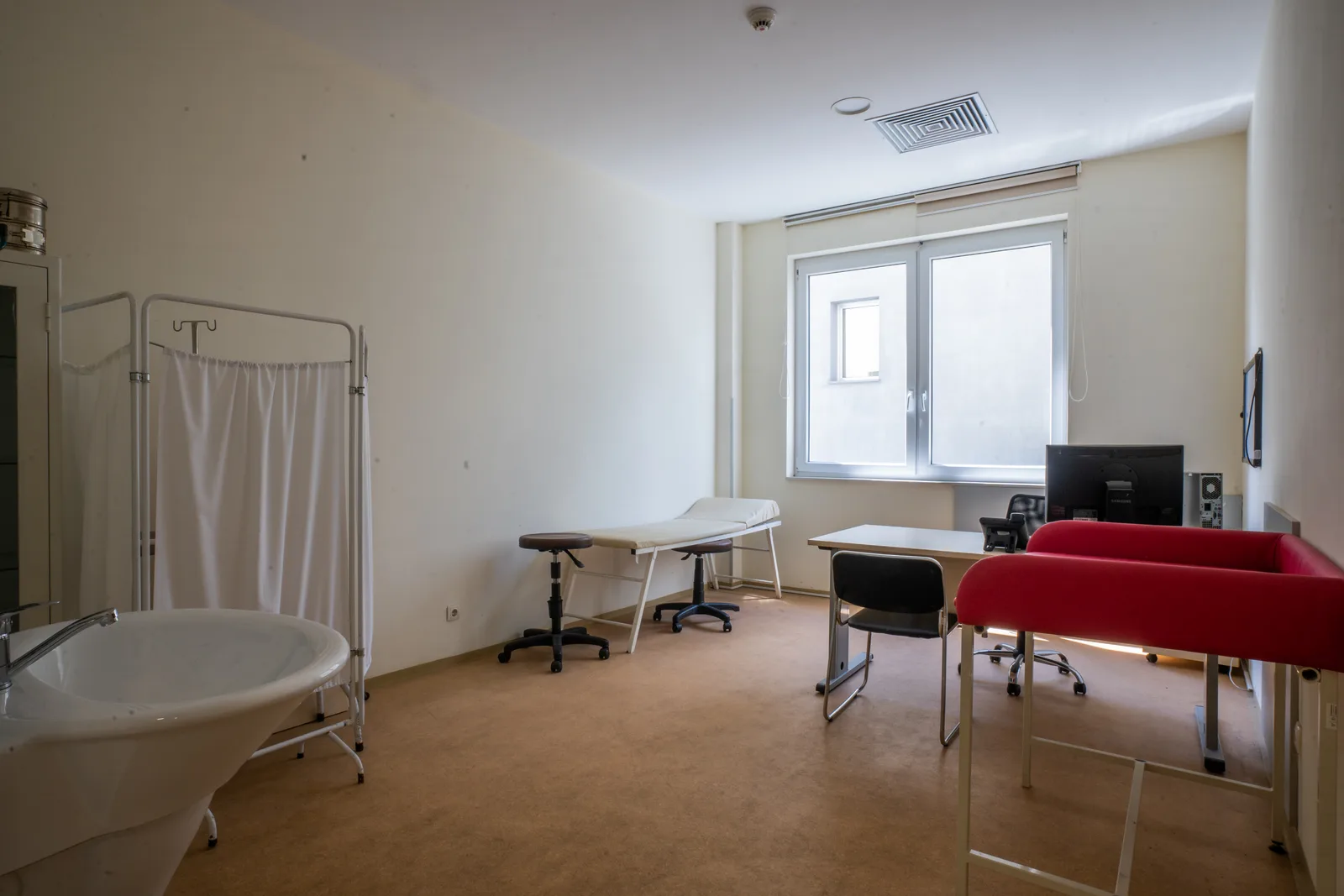 Objekt 2600m² për #SHITJE në Hajvali