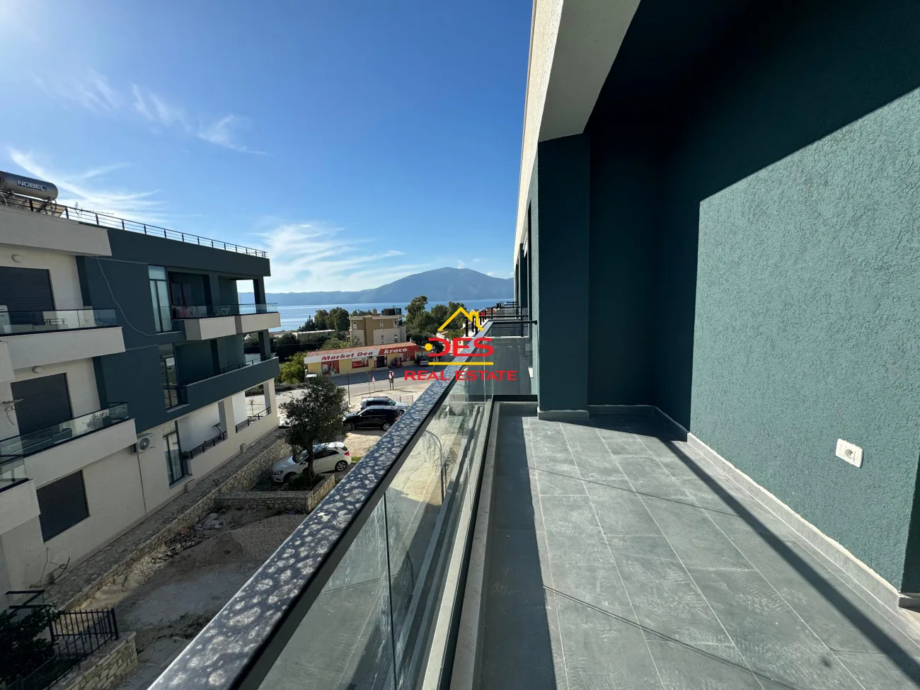Shitet apartament 1+1 + garazh në radhimë ,vlorë.