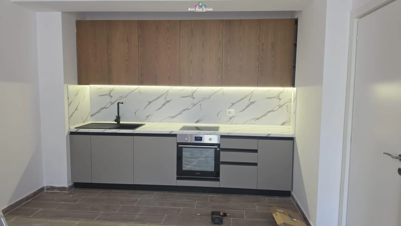 Zyre Me Qera 2+1 Tek 5 Maji (ID BZ2933) Tirane