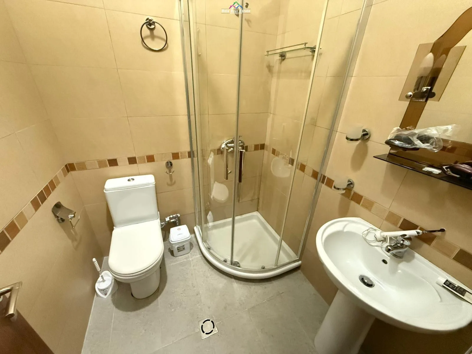 Apartament Me Qera 2+1+2 Ne Qender (ID B2201705) Tirane