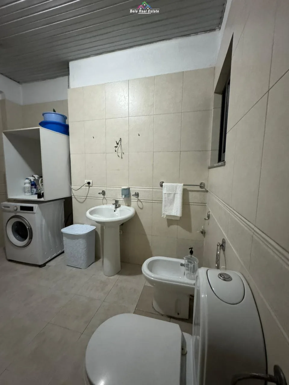 Apartament Me Qera 2+1 Ne Qender (ID B221239) Tirane