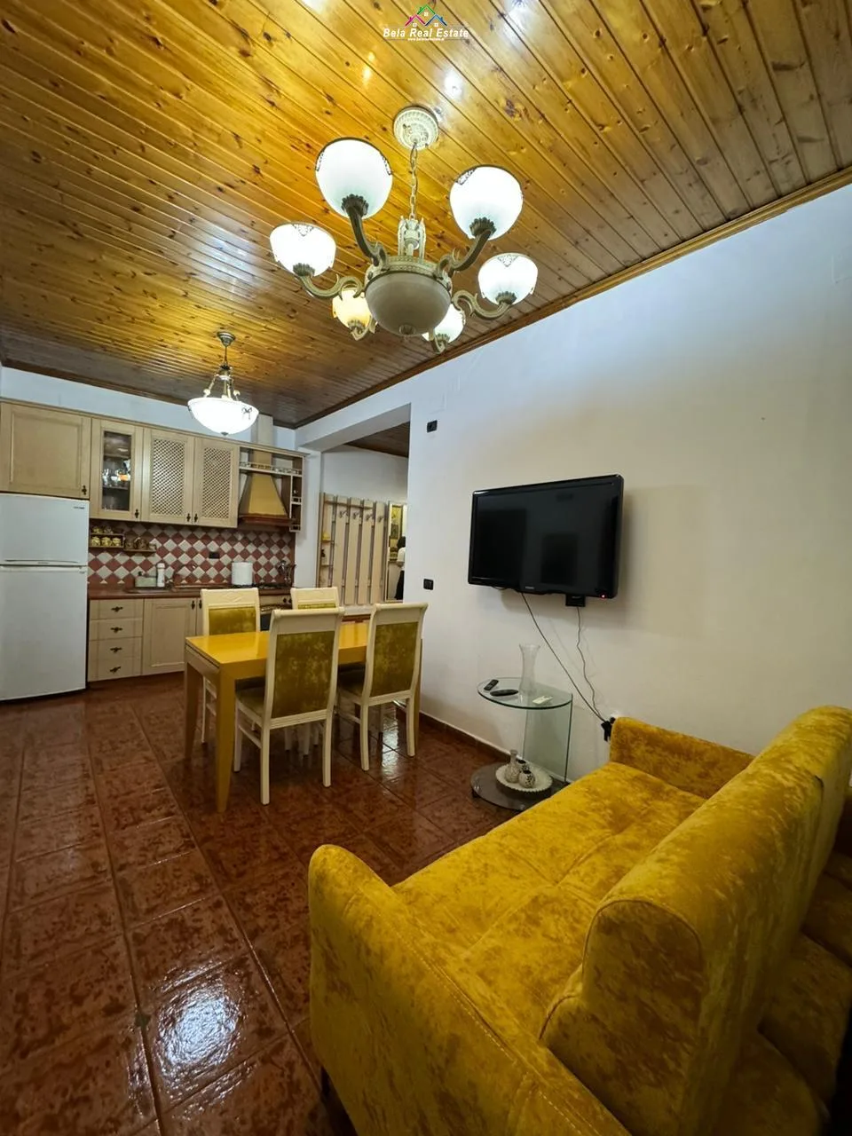 Apartament Me Qera 2+1 Ne Qender (ID B221239) Tirane