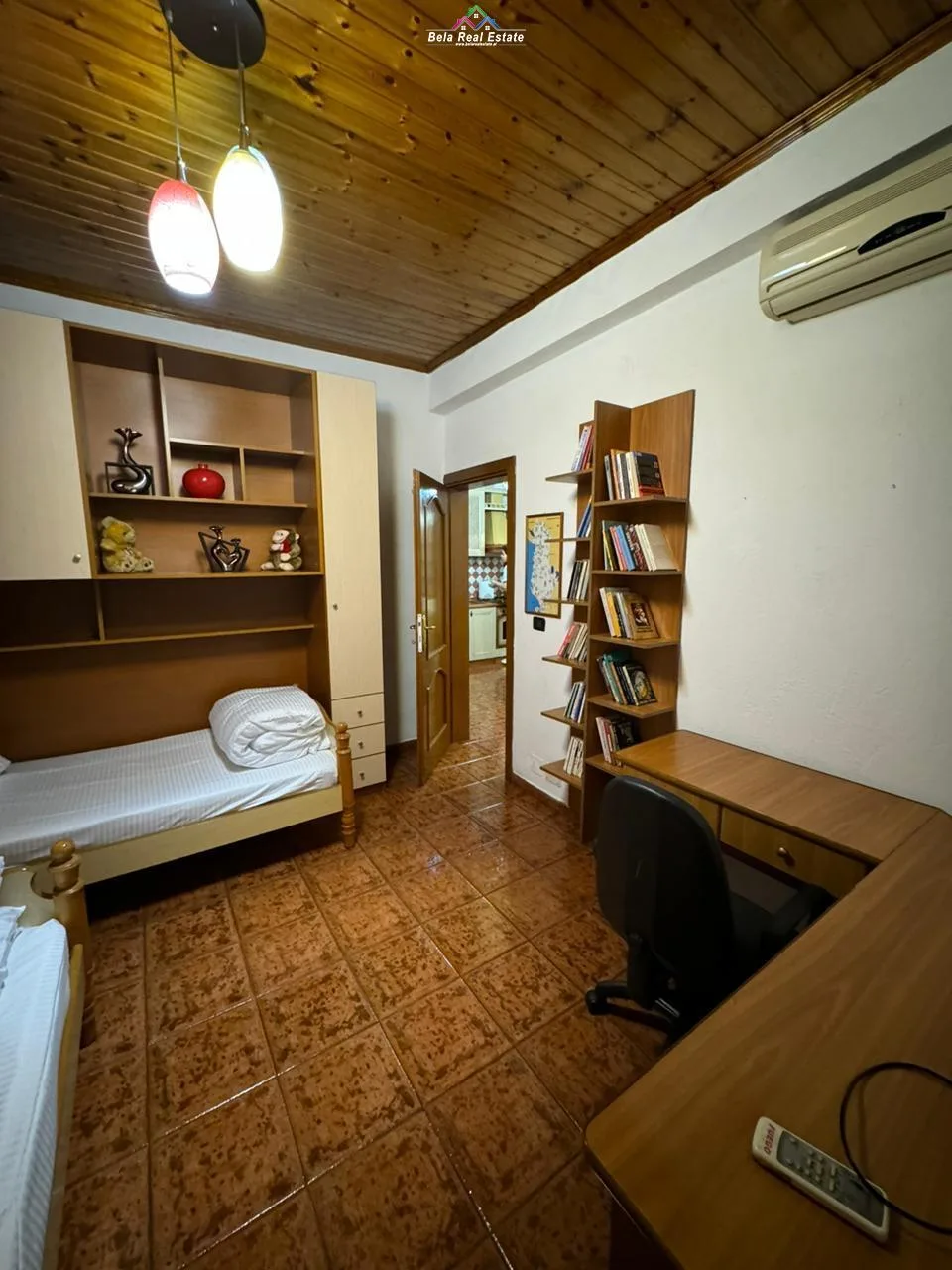 Apartament Me Qera 2+1 Ne Qender (ID B221239) Tirane