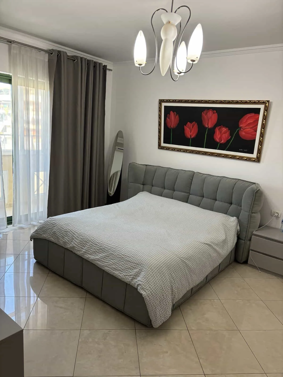 Apartament Me Qera 1+1 ne Bllok (ID B2101077) Tirane