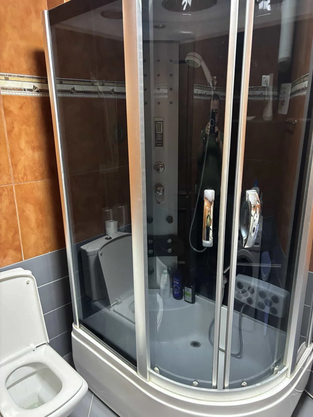 Apartament Me Qera 1+1 ne Bllok (ID B2101077) Tirane