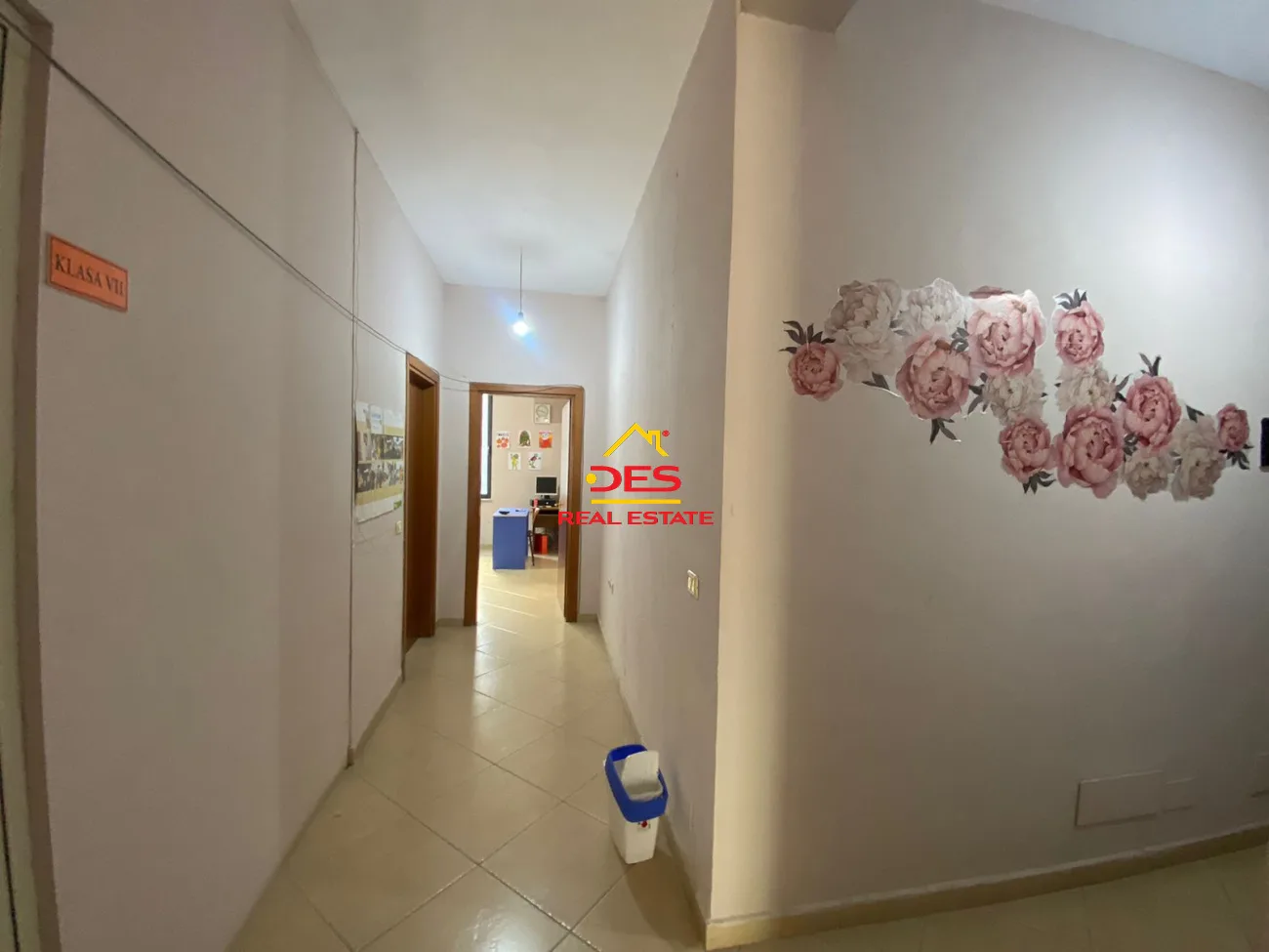 Jepet me qera ambient biznesi, astir, tiranë