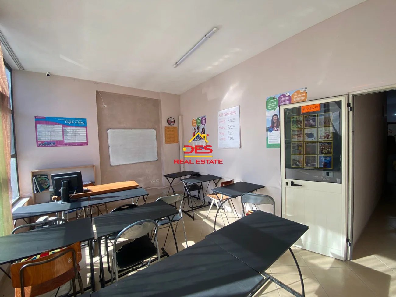 Jepet me qera ambient biznesi, astir, tiranë