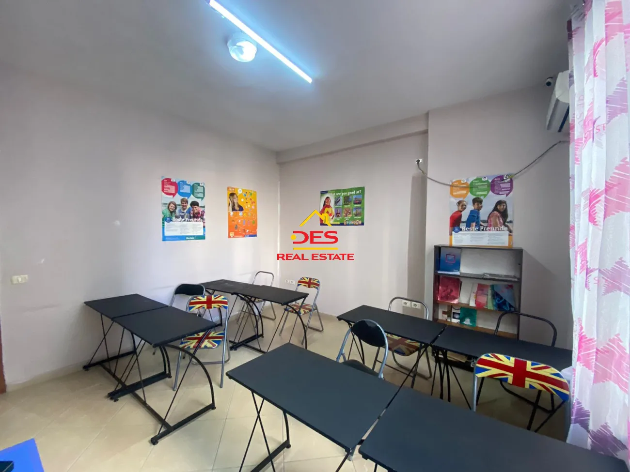 Jepet me qera ambient biznesi, astir, tiranë