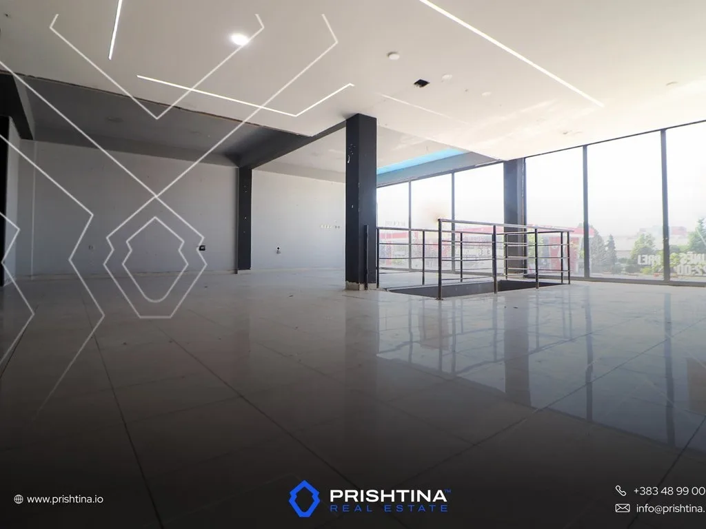 Lokal me qira 500m² në Fushë Kosovë