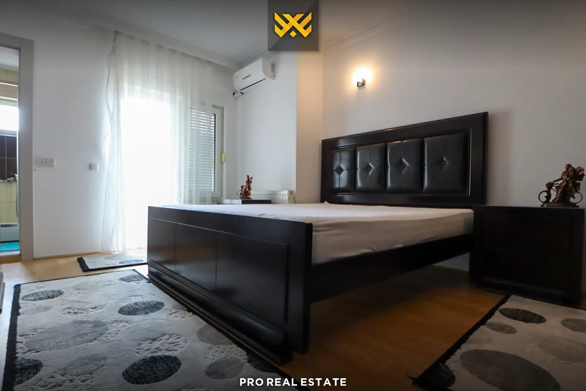 Shtëpi 497m² për #SHITJE në Veternik.