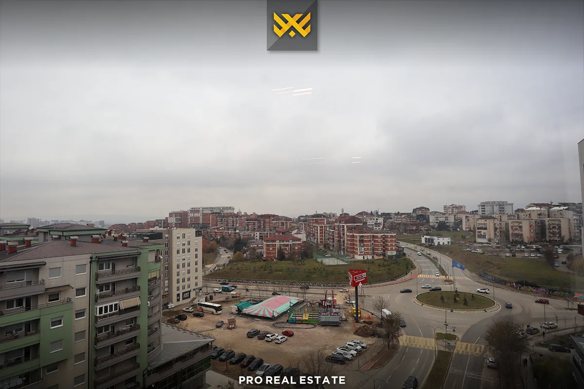 Zyrë 110m² me #QIRA te Rruga C