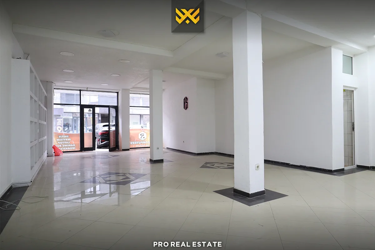 Lokal-Zyre 400m² me #QIRA në Bregun e Diellit.