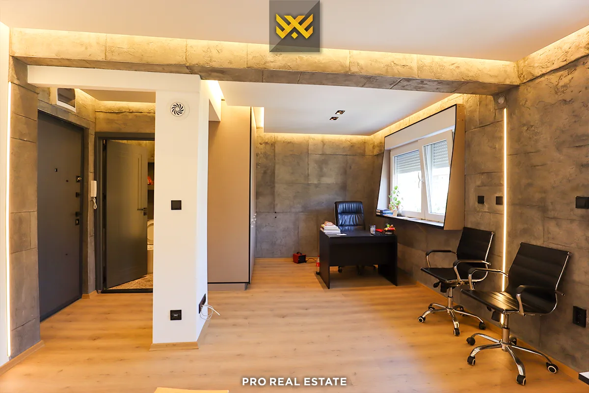 Banesë / Zyrë 31m² me #QIRA në Ulpianë