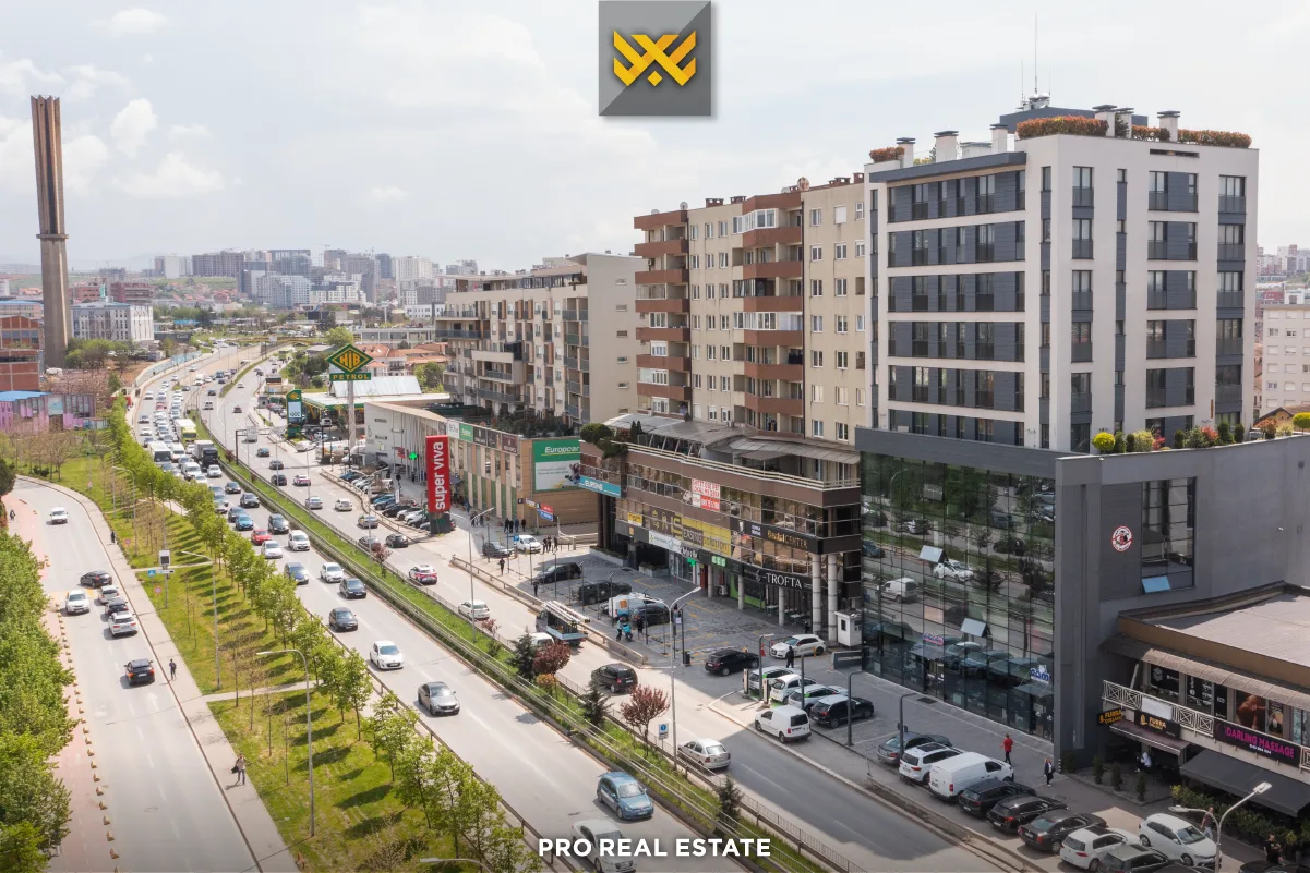 Lokal 160m² me #QIRA në Emshir.