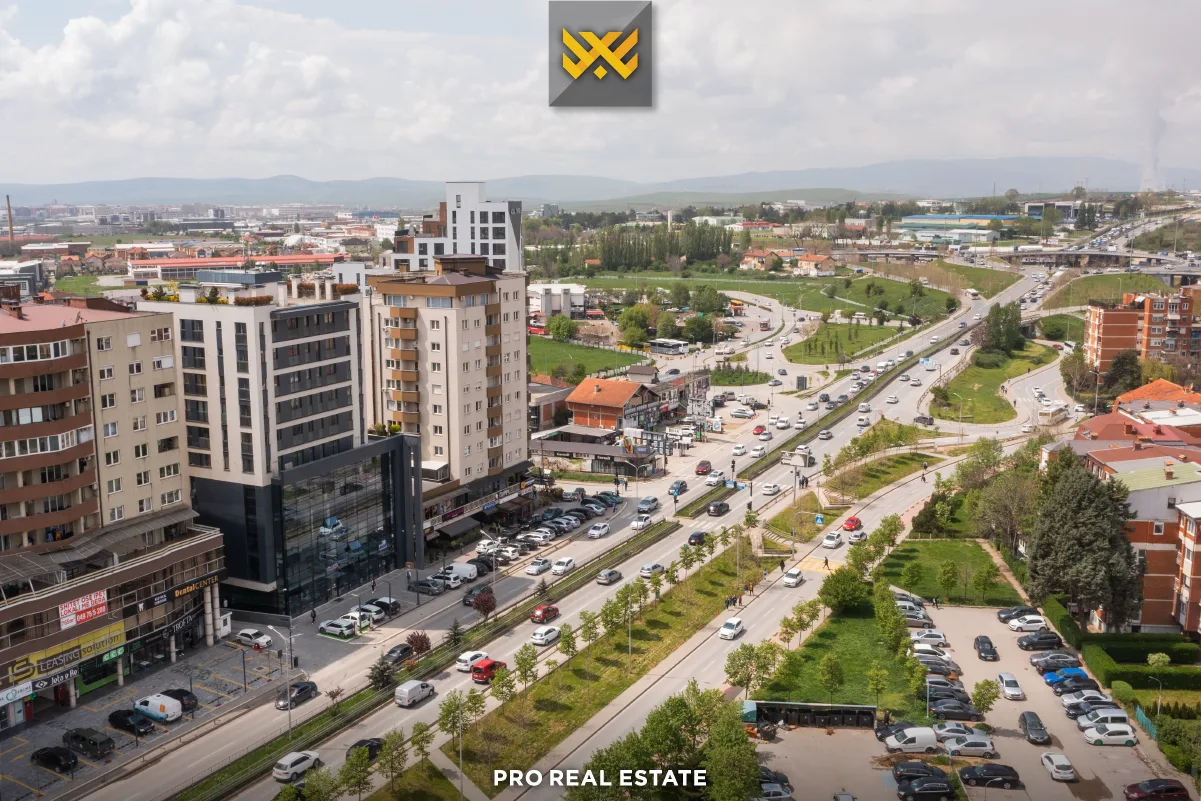 Lokal 160m² me #QIRA në Emshir.