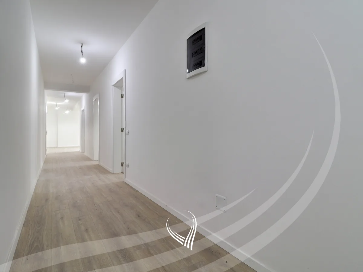 Banesë me 3 dhoma gjumi në shitje në lagjen Prishtina e Re – Grand Tower