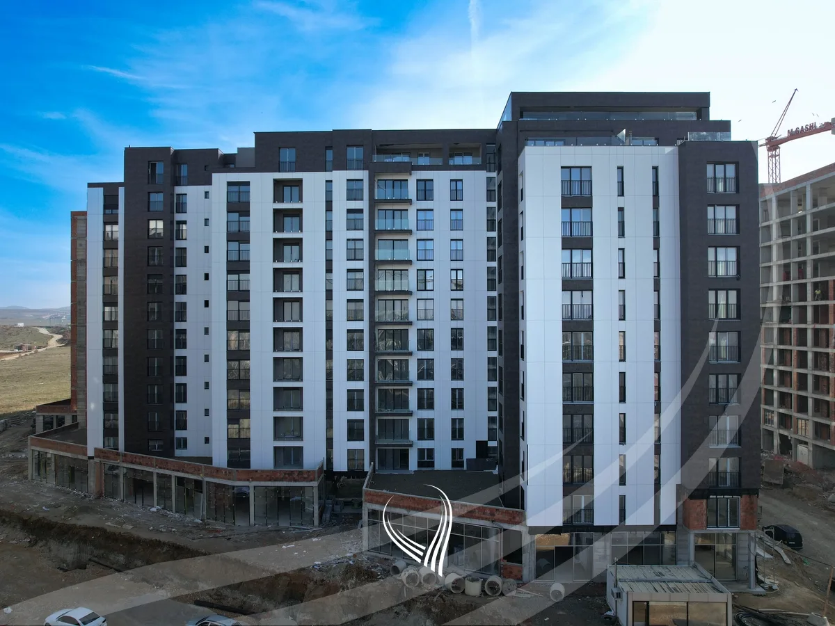 Banesë me 3 dhoma gjumi në shitje në lagjen Prishtina e Re – Grand Tower
