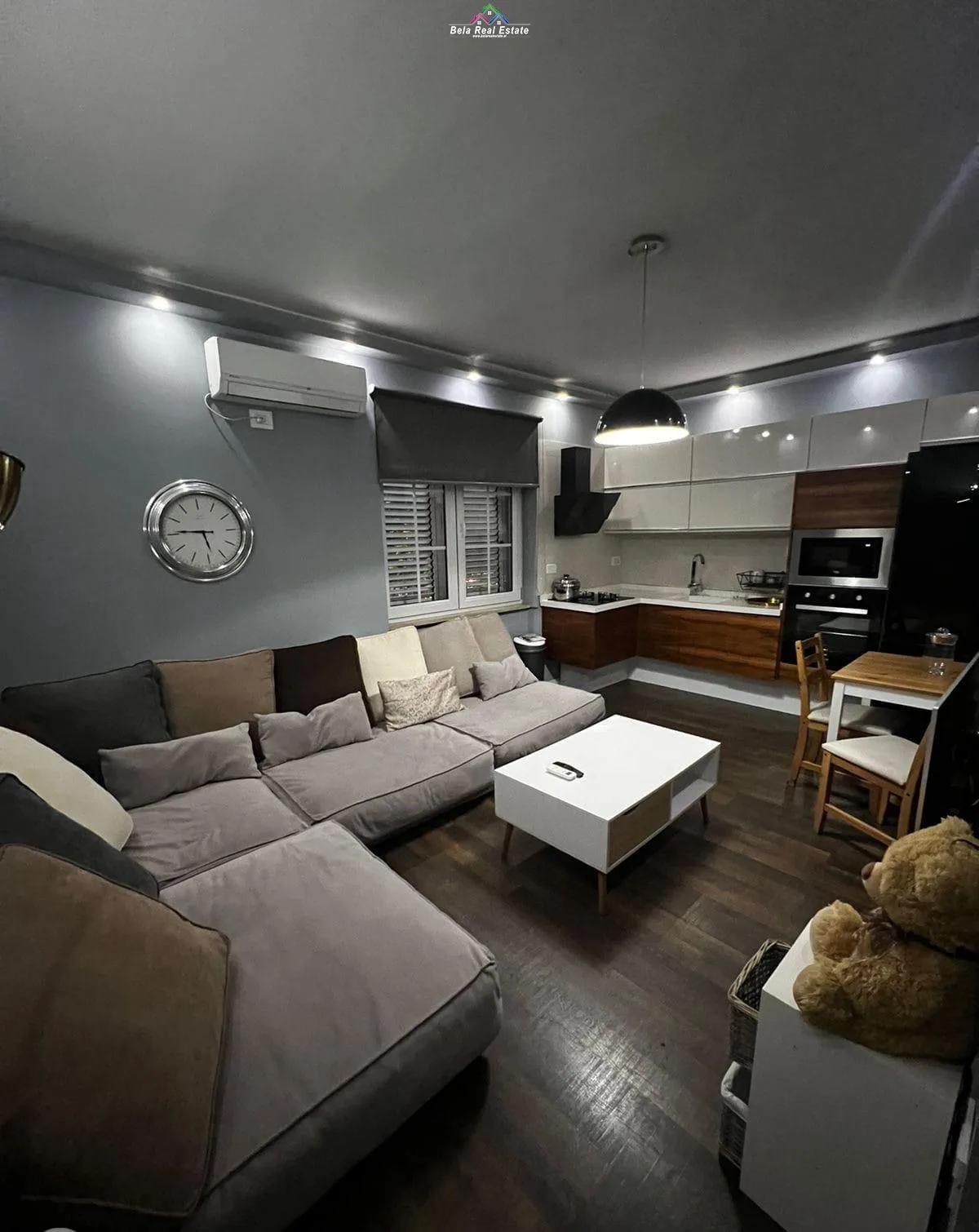 Apartament Me Qera 2+1 Tek Stacioni i Trenit (ID B221278) Tirane