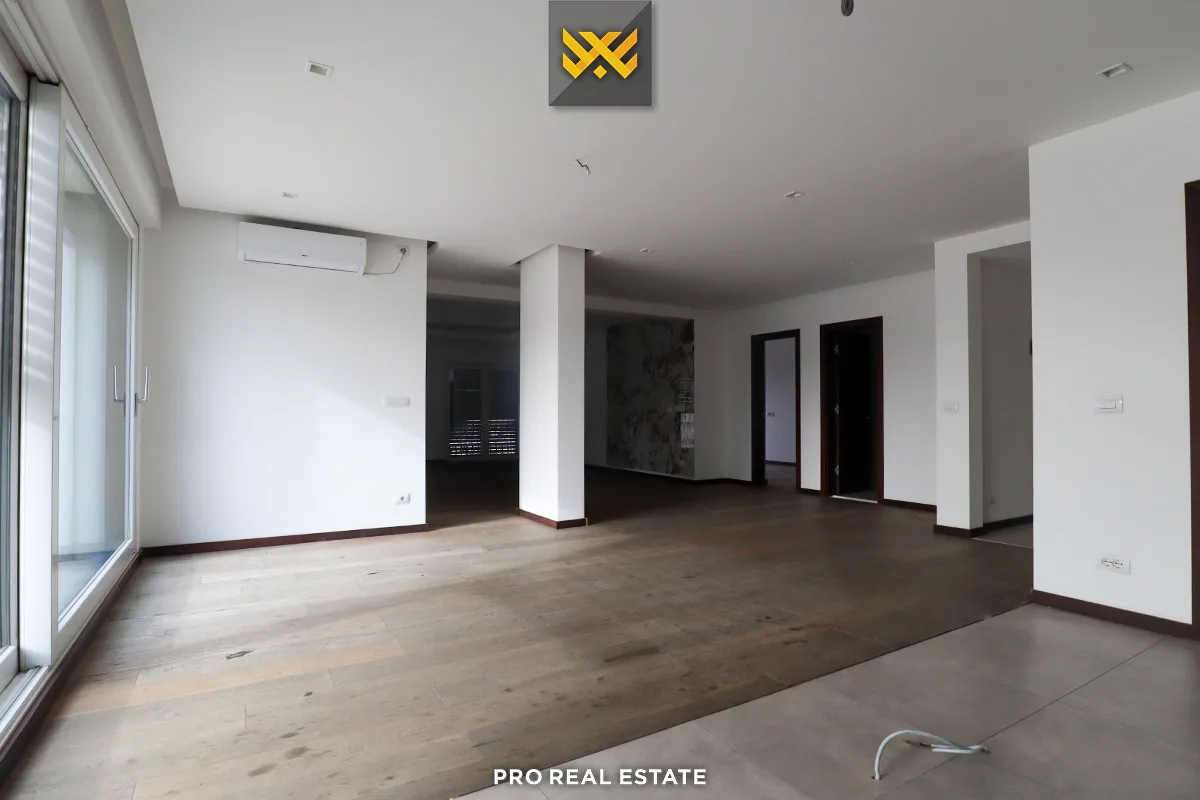 Banesë 180m² + 20m² me #QIRA në Lagjen e Muhaxherëve