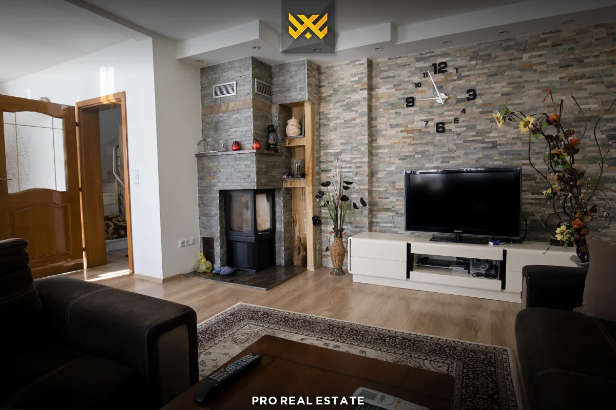 Shtëpi 150m² me #QIRA në Matiçan.