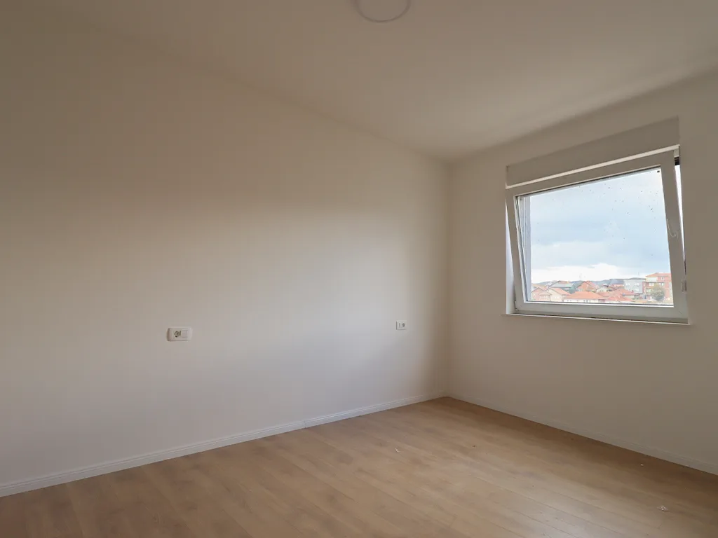 Banesë në shitje 113.52m² në Bregun e Diellit
