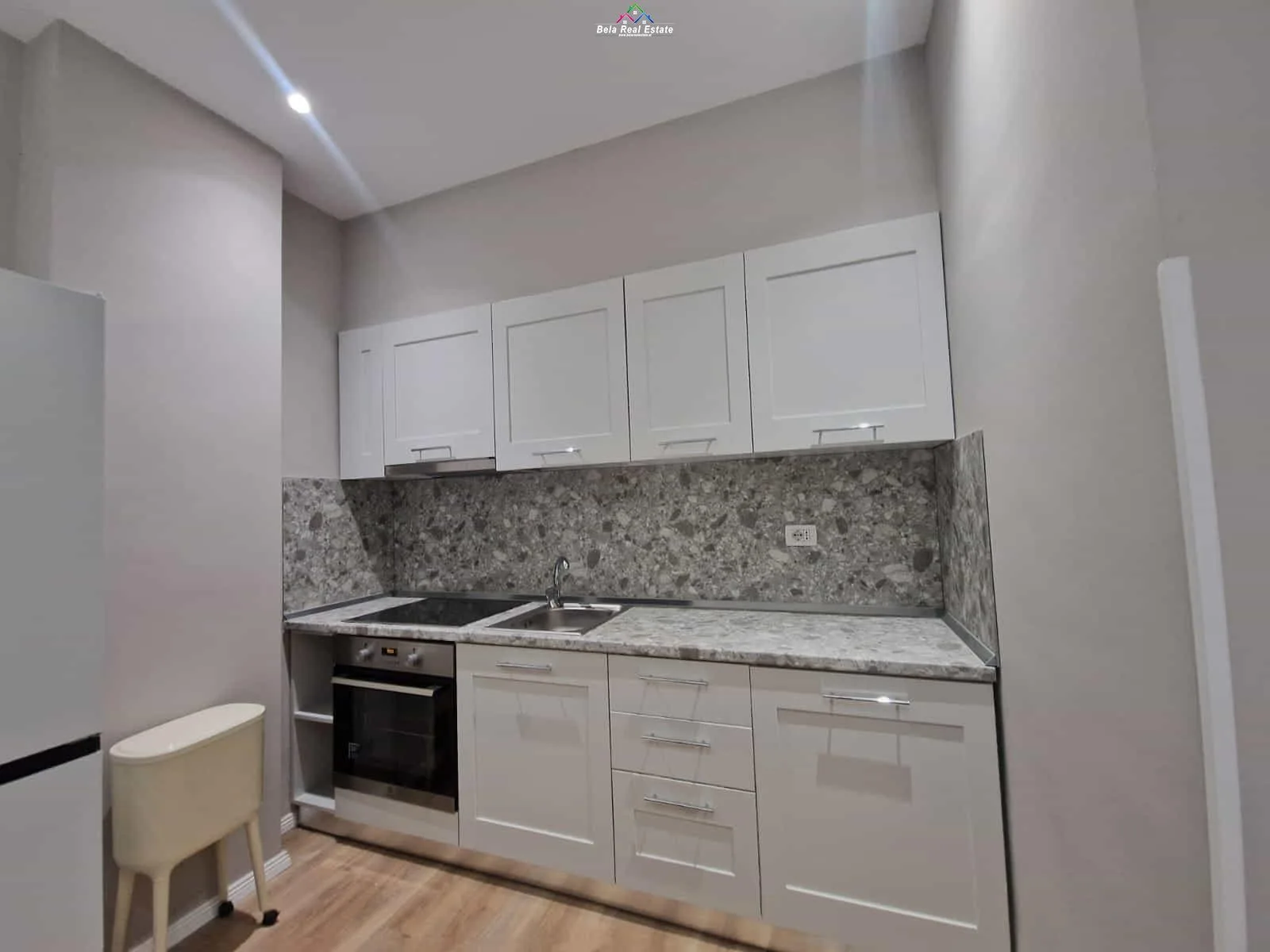 Apartament Me Qera 1+1 Ne Astir ( ID B2101578) Tirane