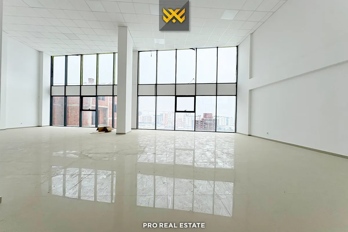 Lokal 187m² me #QIRA te Prishtina e Re