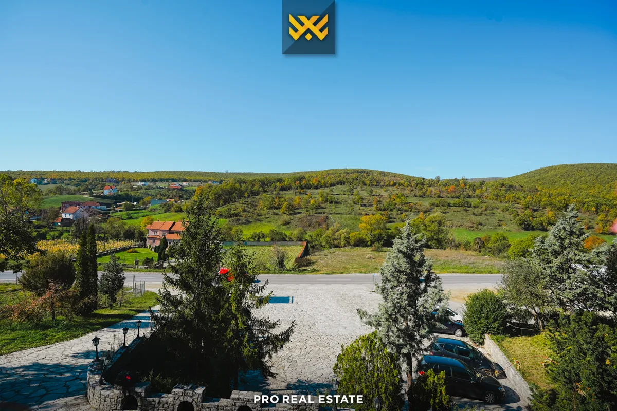 Objekt 3000m² për #SHITJE në Bresalc