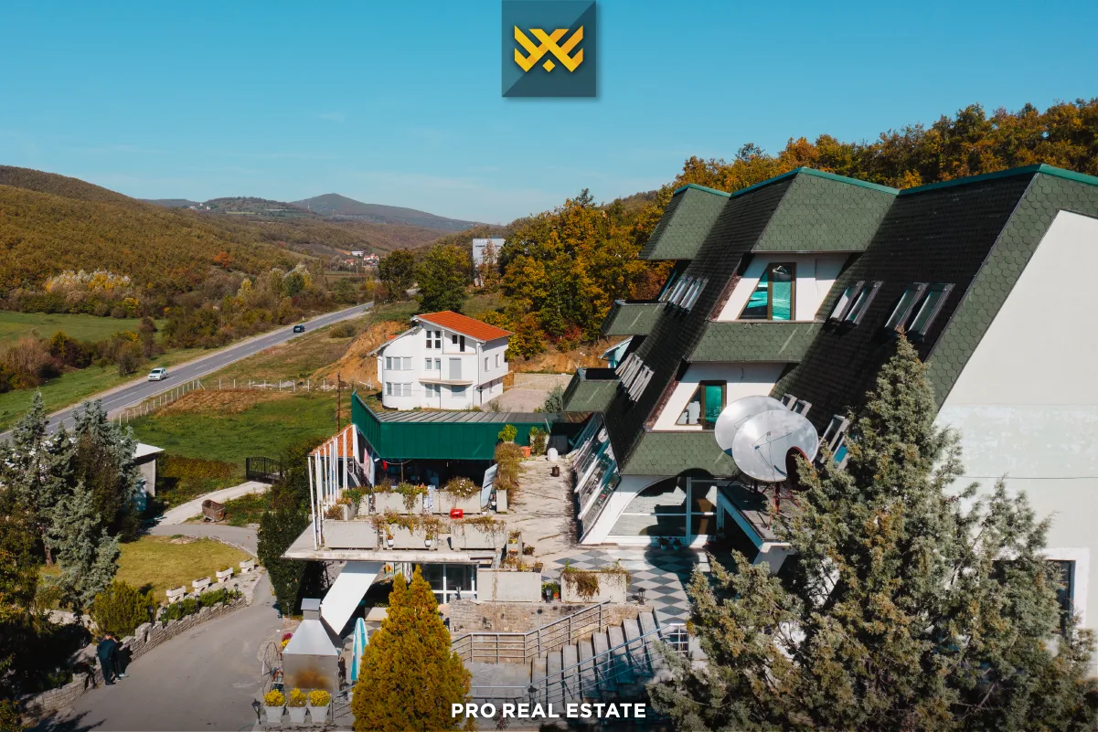 Objekt 3000m² për #SHITJE në Bresalc