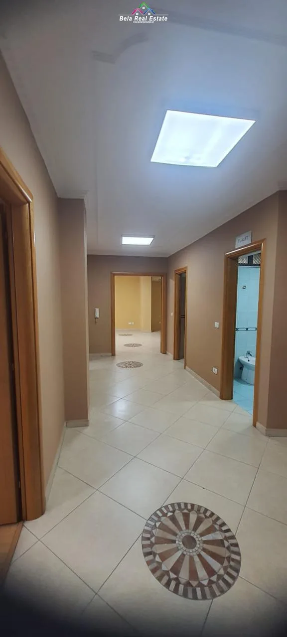 Zyre Me Qera Ne Qender (ID BZ2442)Tirane