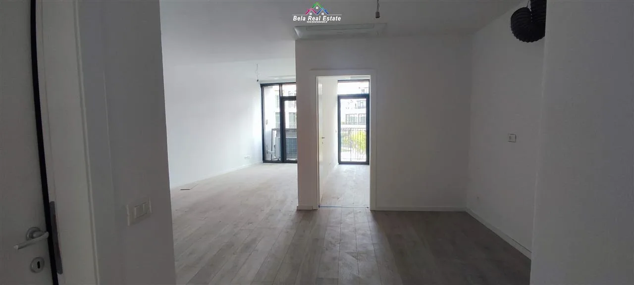 Zyre me qera 2+1+Post Parkimi Tek Lake View (ID BZ2399) Tirane