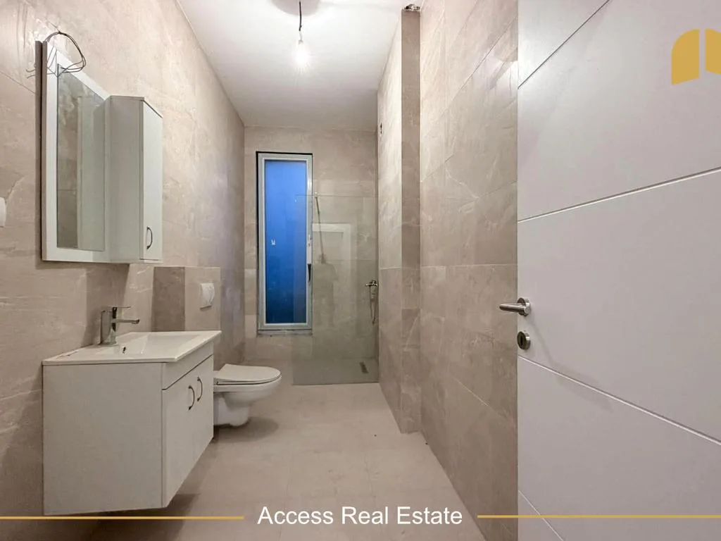 Penthouse me QIRA – 300m² + 100m² terasë – Lagjja e Spitalit