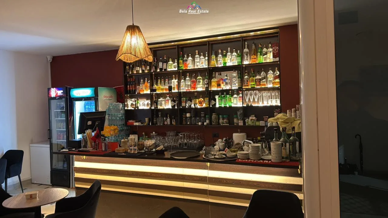 Lokal Me Qera Tek  Pazari i Ri (ID BL2176) Tirane