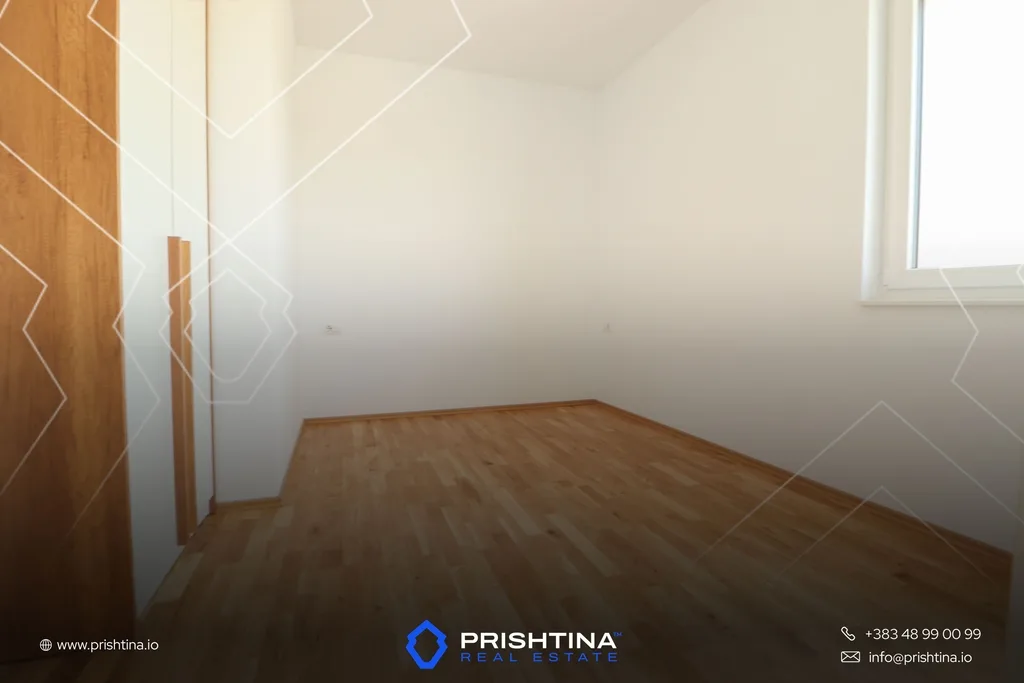 Shtëpi me qira 200m² në Veternik