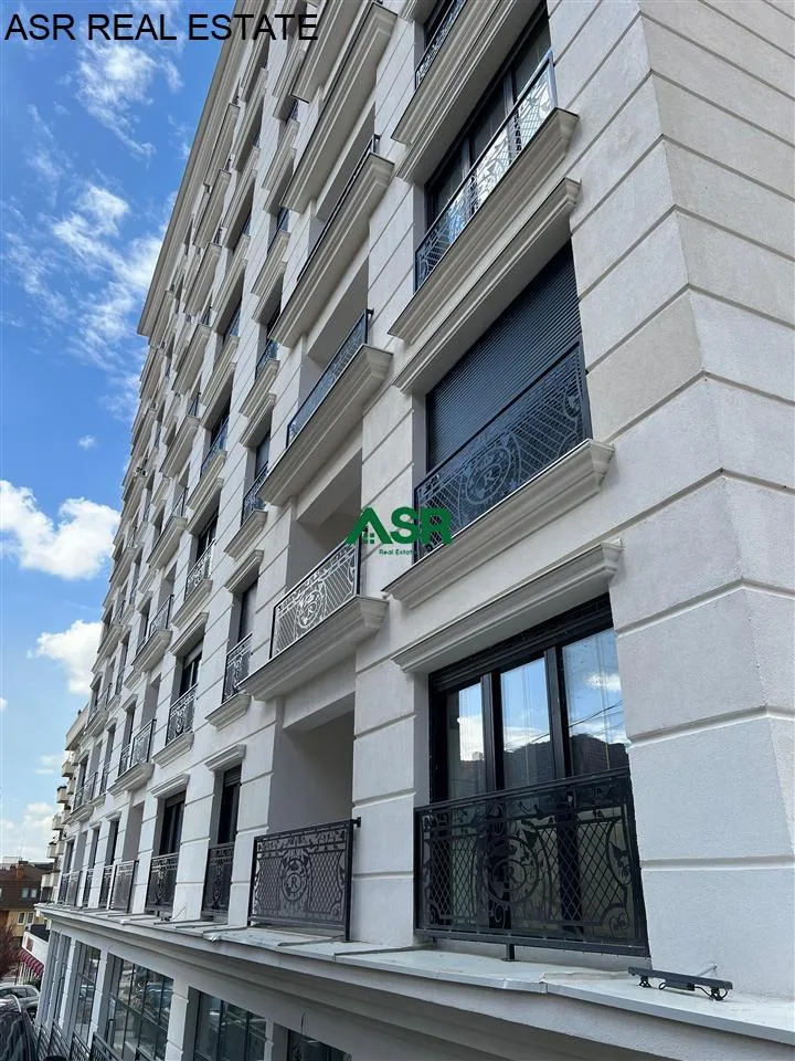 #ID:4102 Banesë 63m2 me #qira në lagjen e Muhaxherëve tek parku.