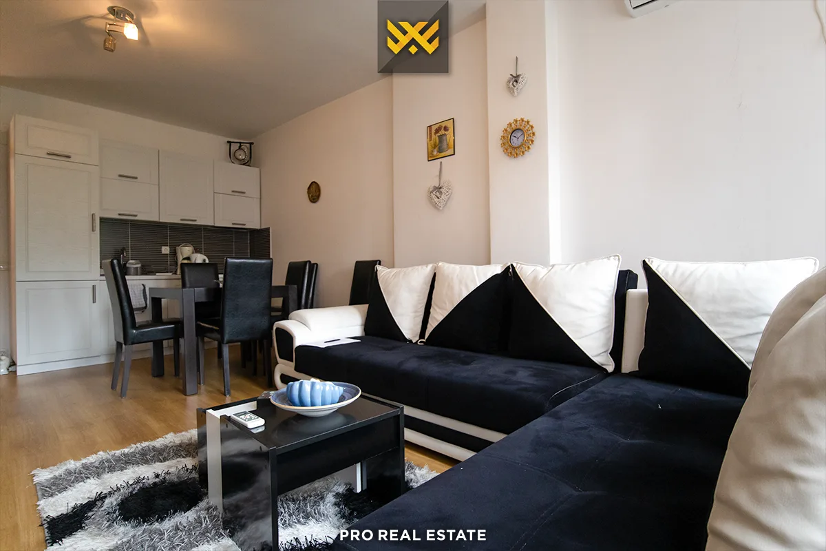 Banesë 67m² me #QIRA te Qendra e Vjetër.