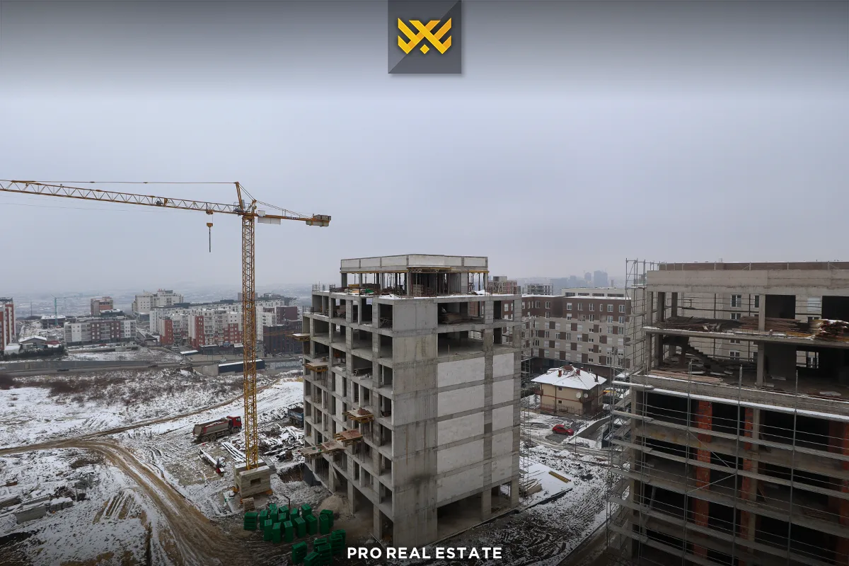 Banesë 71m² + 10m² me #QIRA te Prishtina e Re.