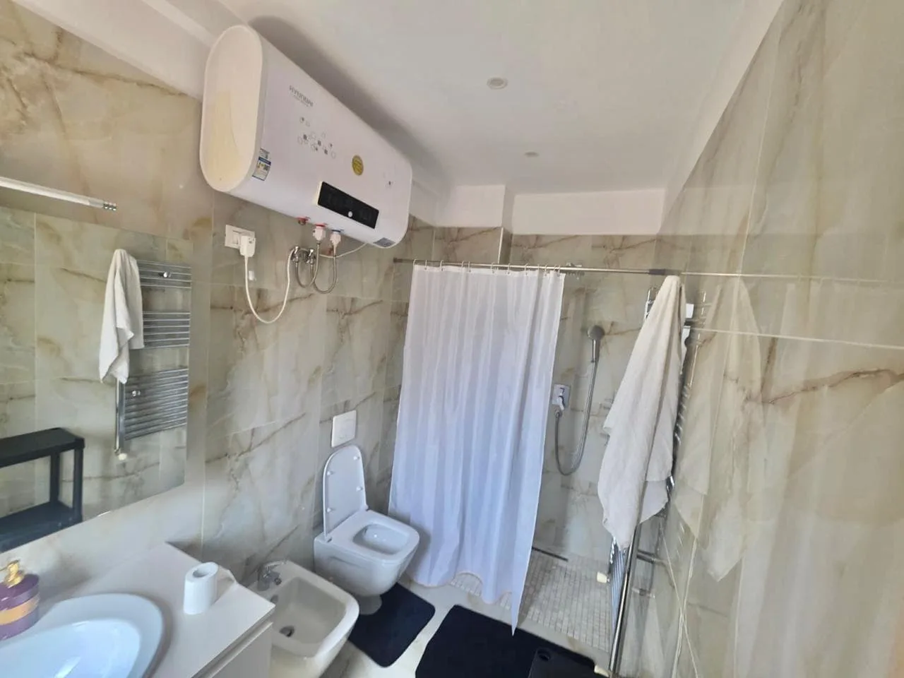 Apartament Me Qera 2+1+post parkimi ne Astir (ID B2201452) Tirane