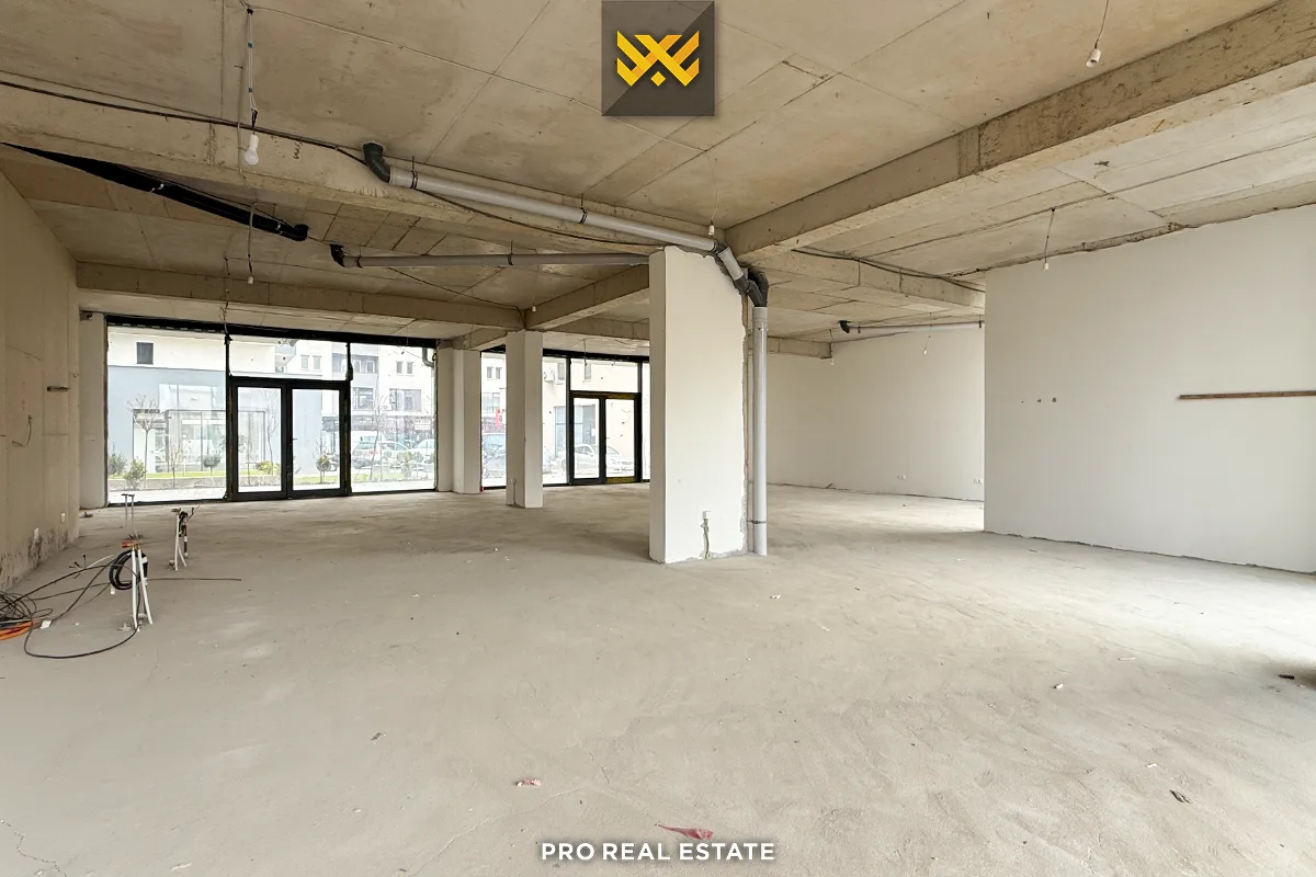 Lokal 200m² me #QIRA në Fushë Kosovë