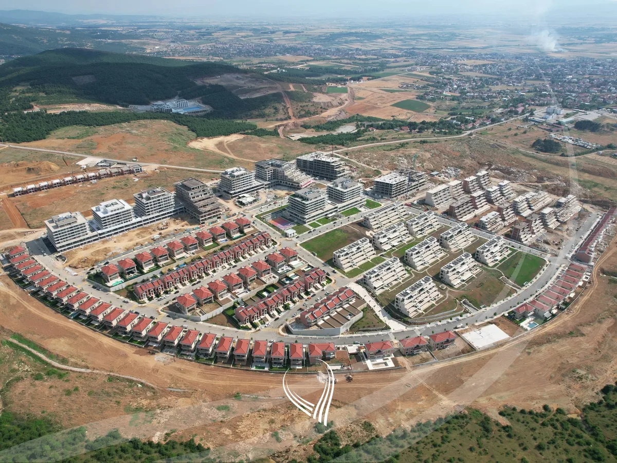 Banesë me 3 dhoma gjumi në shitje në lagjen Marigona Hill
