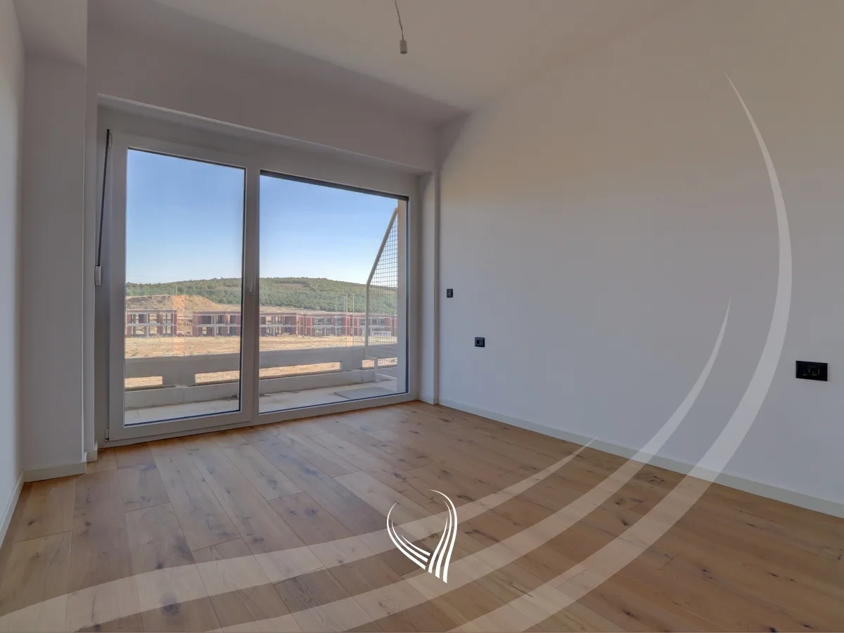 Banesë me 3 dhoma gjumi në shitje në lagjen Marigona Hill