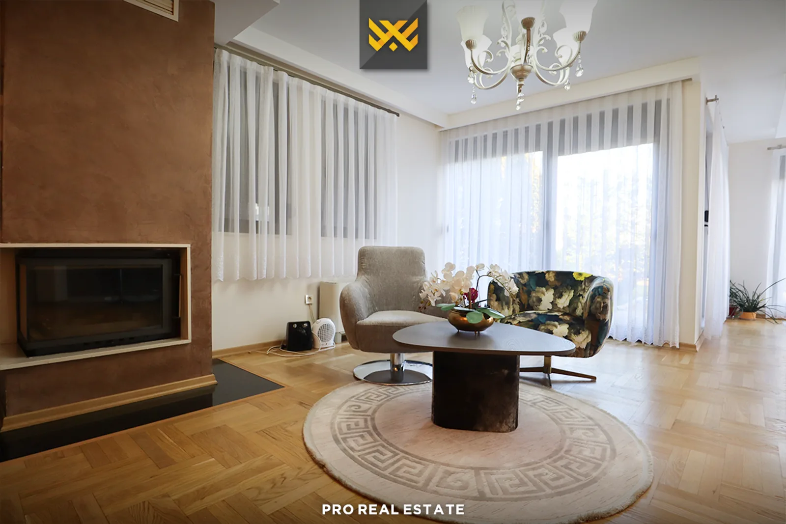 Shtëpi 320m² në SHITJE në Lagjen Qëndresa